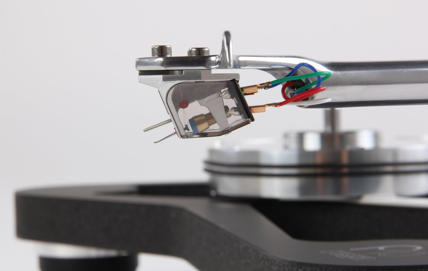 Product Image of a Rega Apheta 3 Moving Coil Cartridge