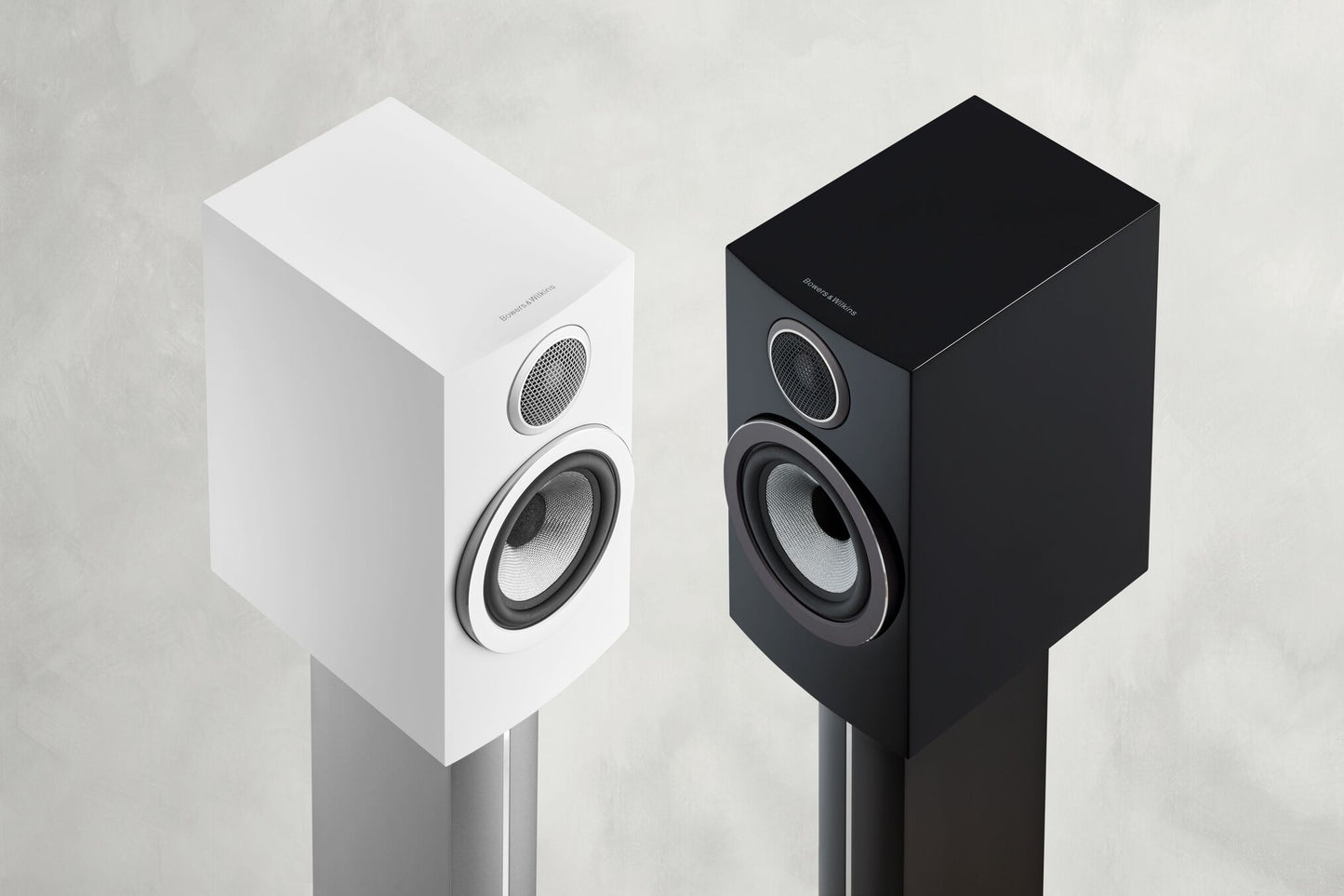 Product Image of the Bowers & Wilkins 707 S3 Speakers