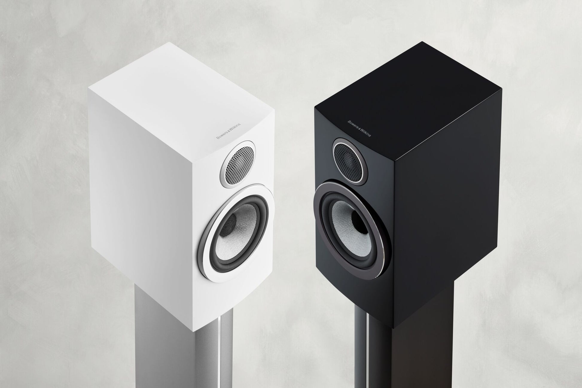 Product Image of the Bowers & Wilkins 707 S3 Speakers