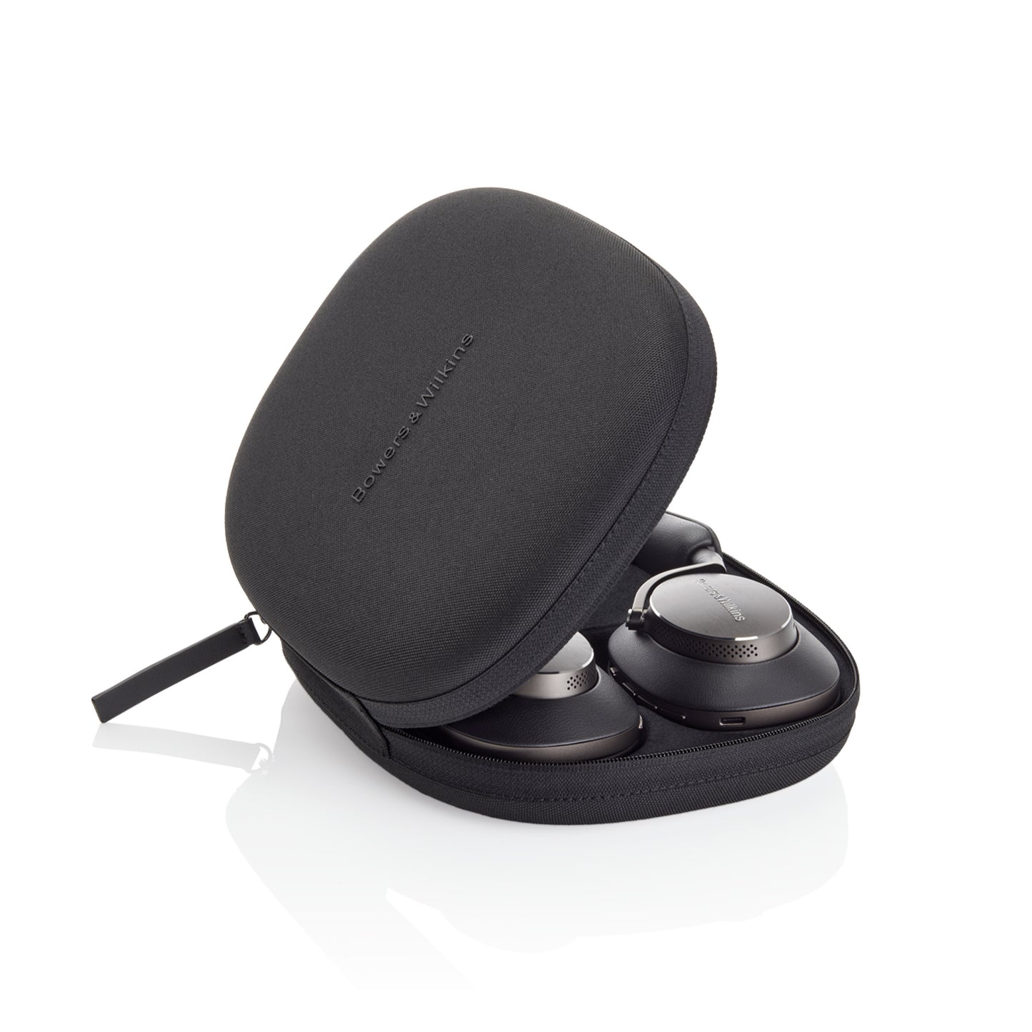 Product Image of the Bowers & Wilkins PX8 Headphones in Black