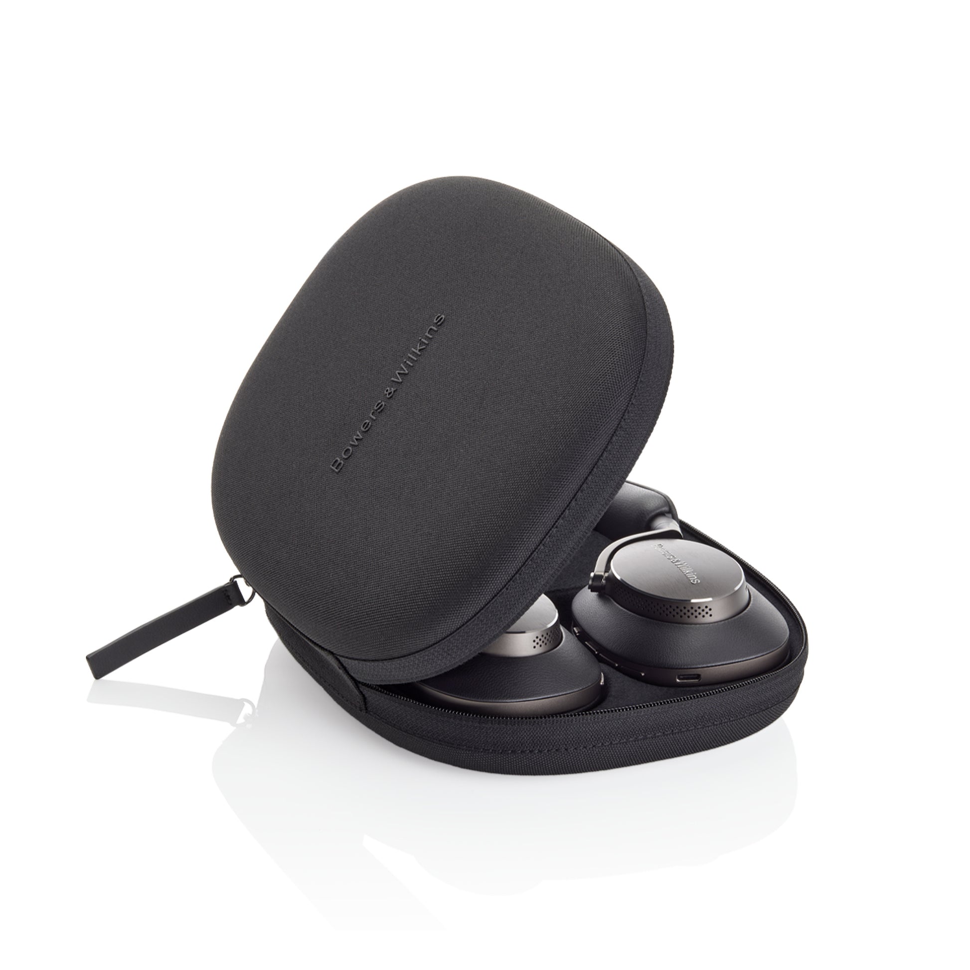 Product Image of the Bowers & Wilkins PX8 Headphones in Black