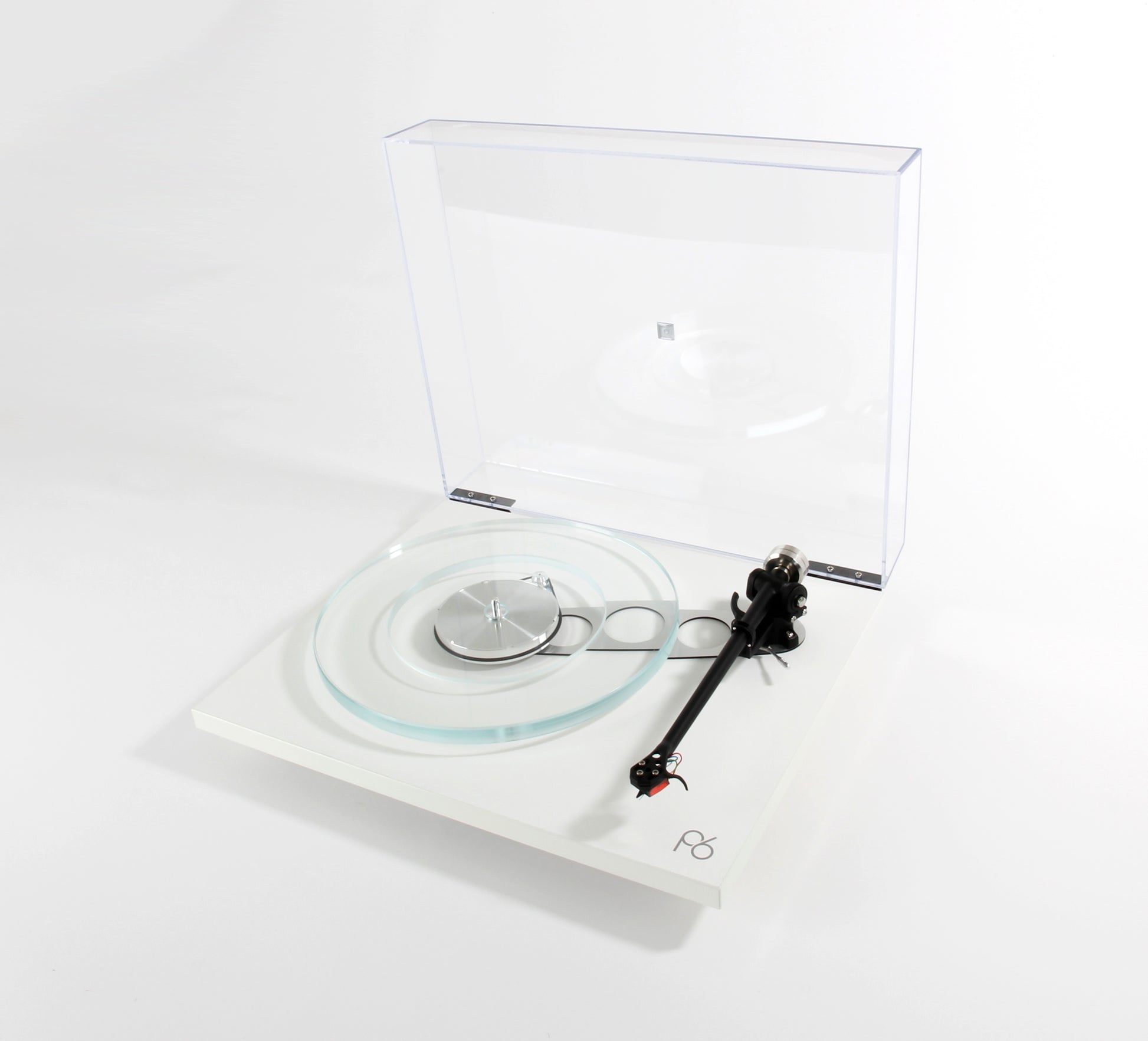 Product Image of a Rega Planar 6 Turntable in White
