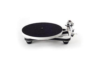 Product Image of a Rega Planar 10 with Aphelion 2 cartridge in White