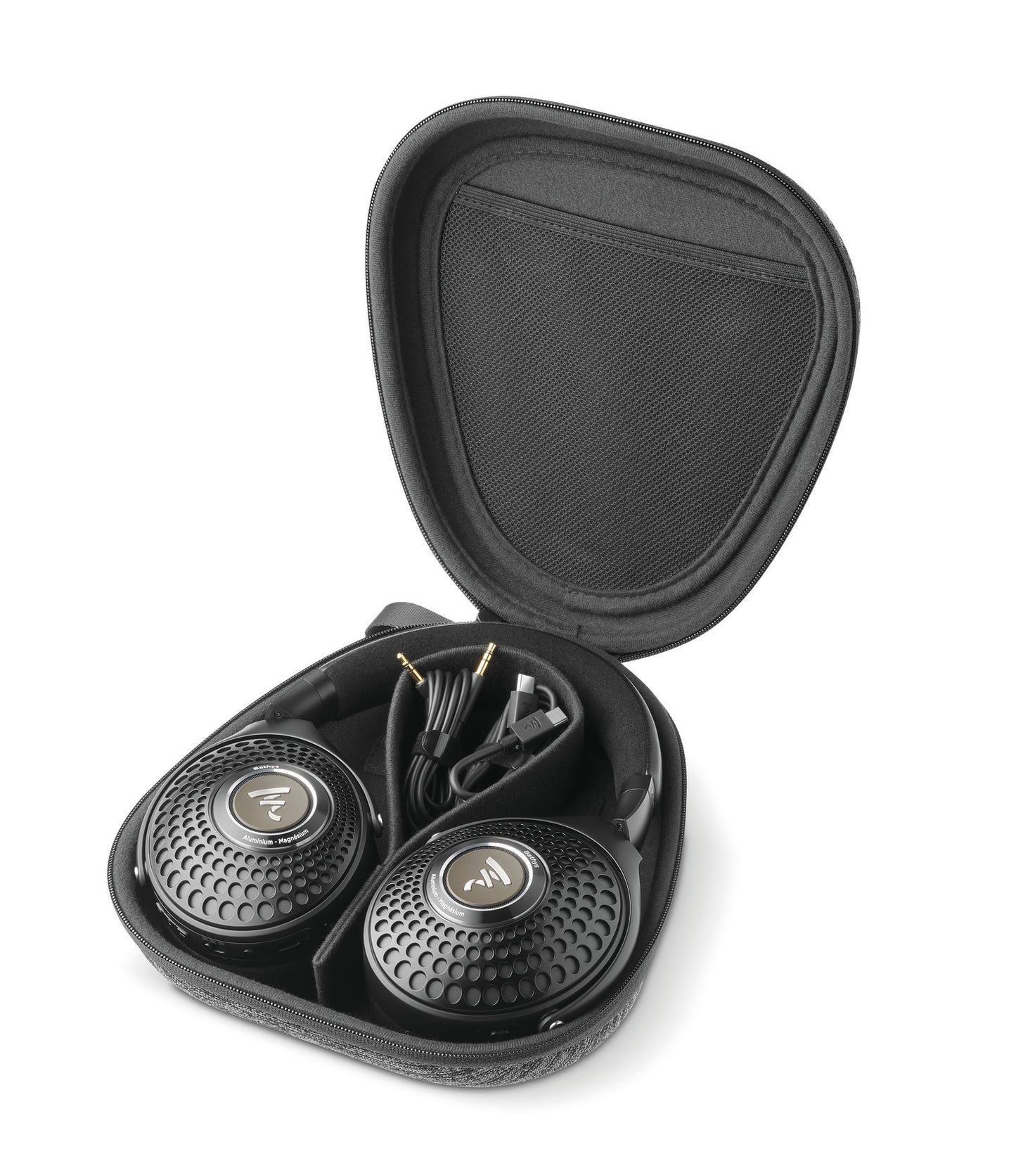 Product Image of the Focal Bathys Wireless Headphones in Deep Black