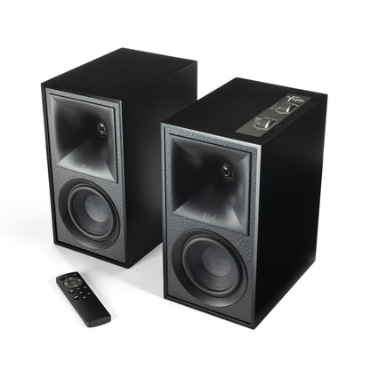 Product Image of the Klipsch The Fives Powered Bookshelf Speakers in Black