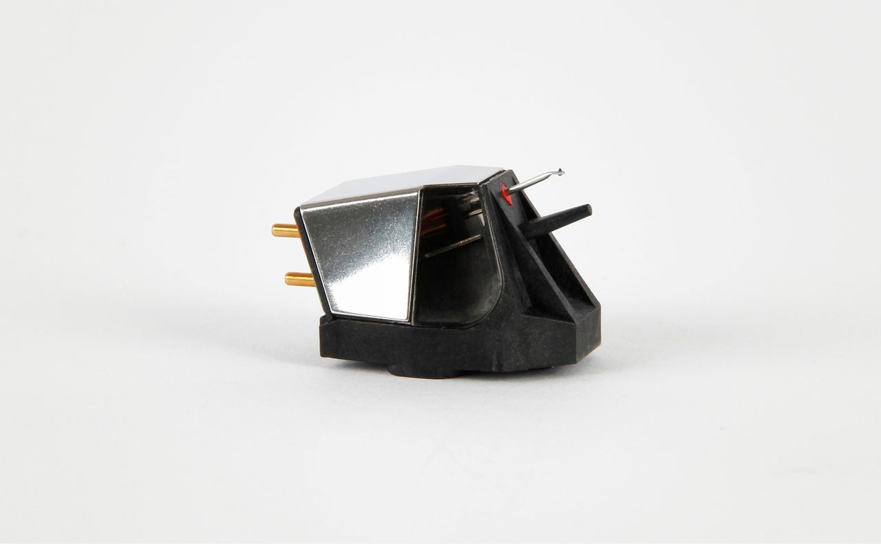 Product Image of a Rega ND5 Moving Magnet cartridge for a turntable.