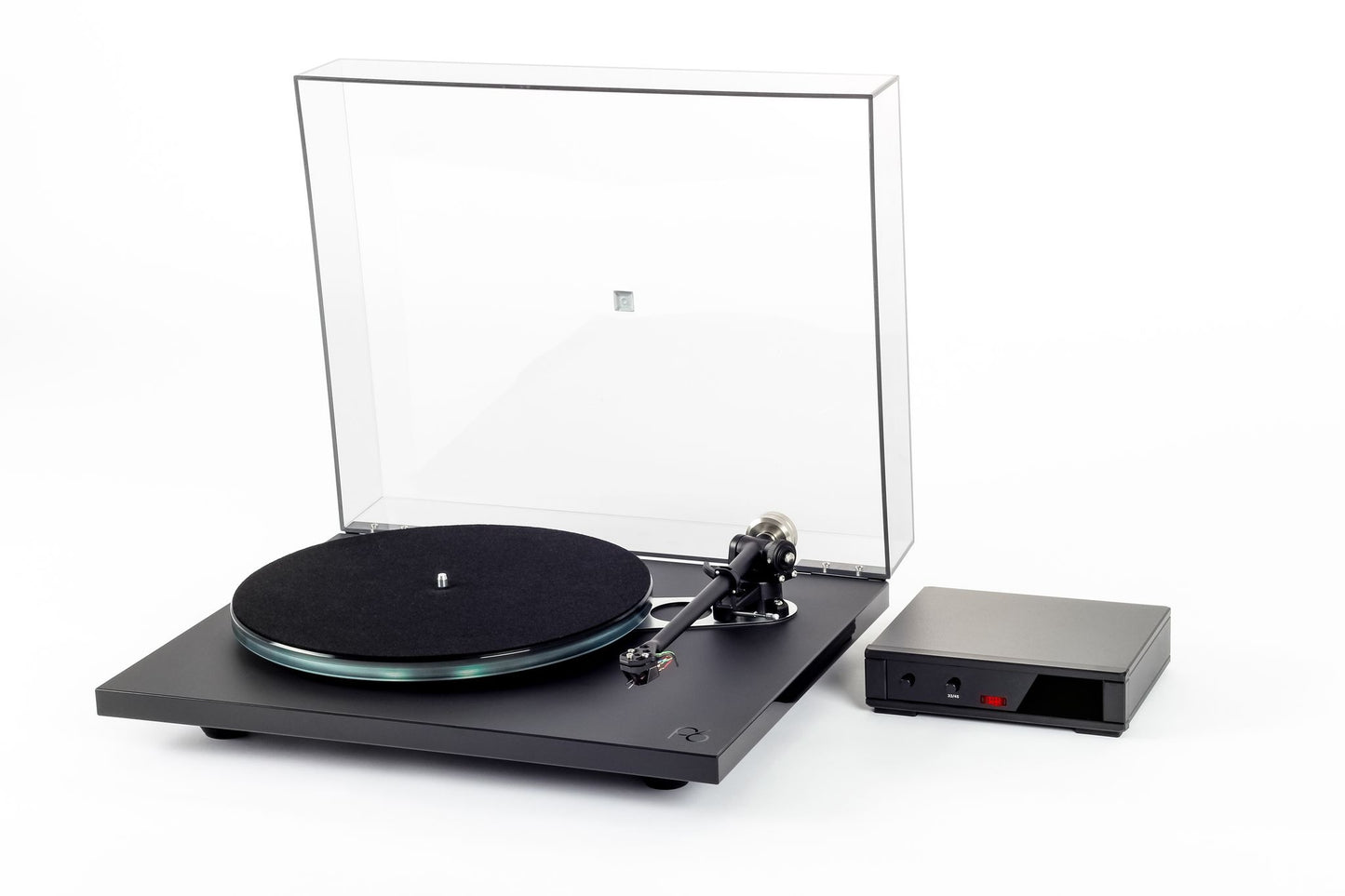Product Image of a Rega Planar 6 turntable with ND5 cartridge and Neo PSU in Black