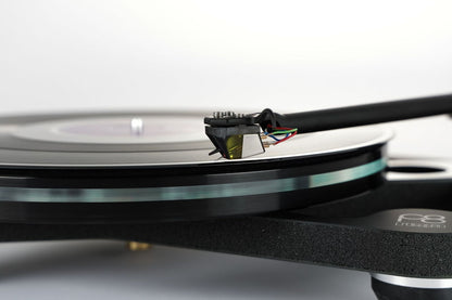 Product image of a Rega Planar 8 Turntable in black with ND7 Cartridge
