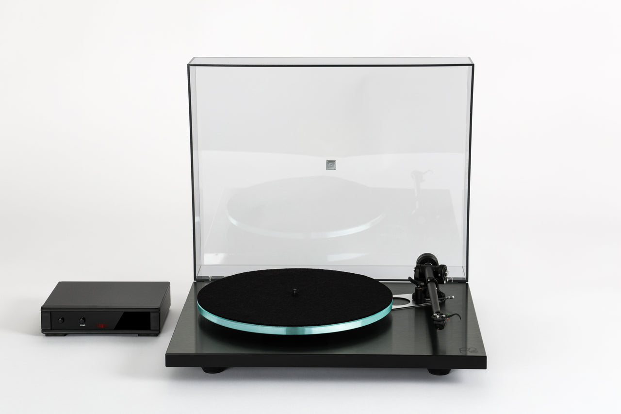 Product image for a Rega Planar 3 RS Edition Turntable