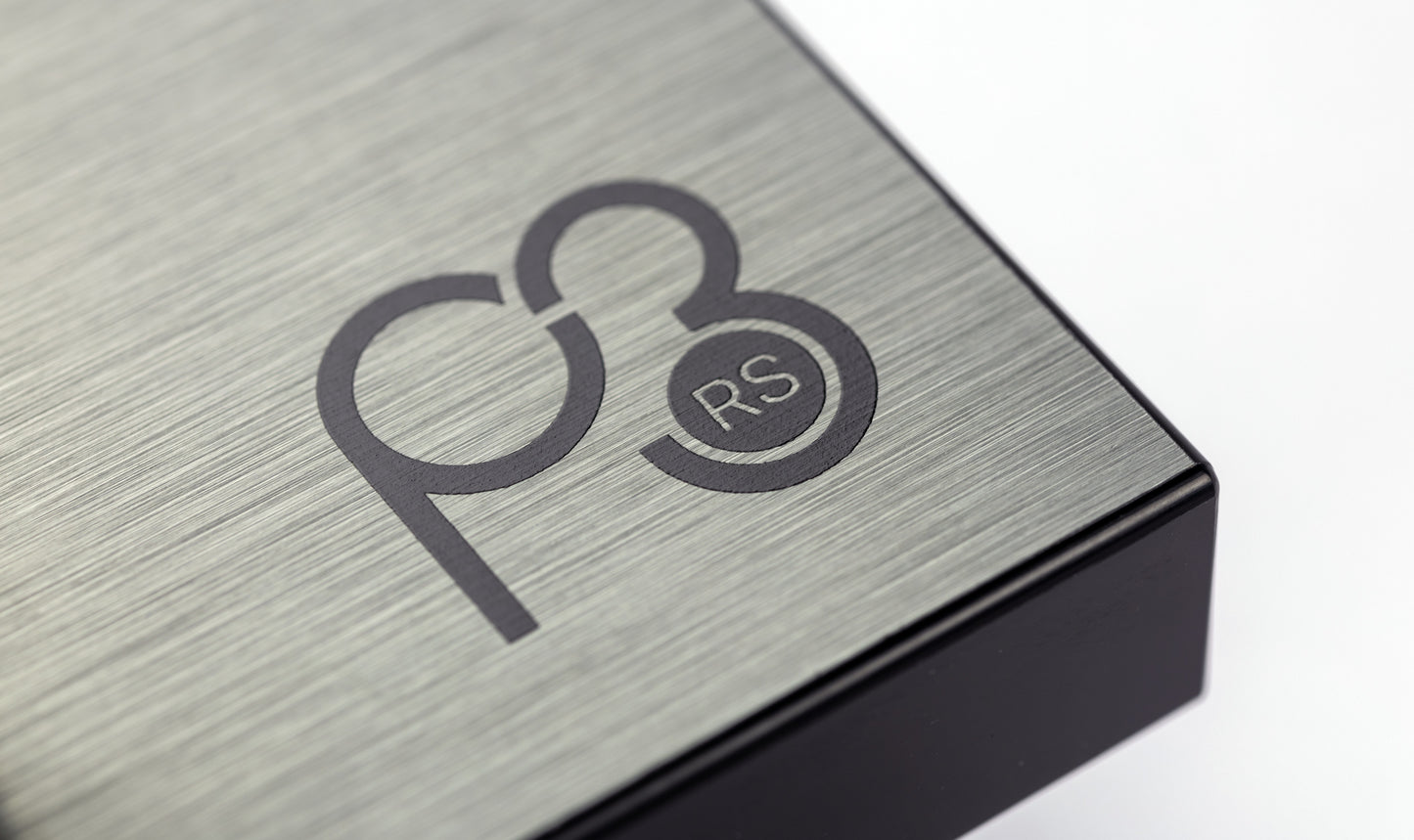 Product image for a Rega Planar 3 RS Edition Turntable