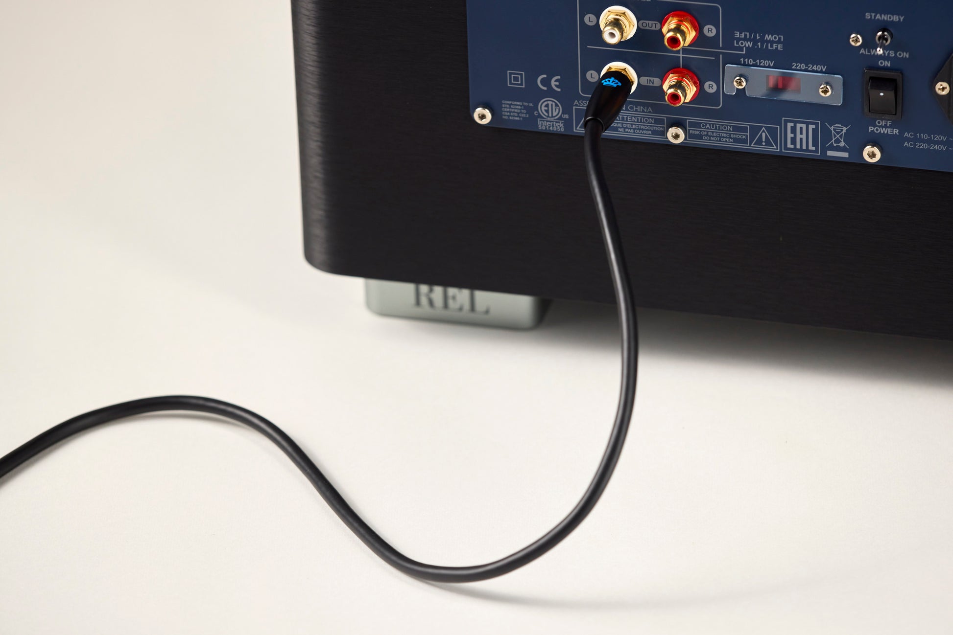 Product Image of the REL Commander Subwoofer Cable in Black