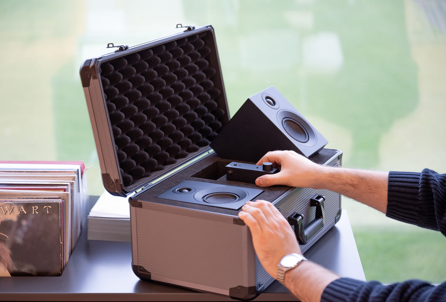 Lifestyle Image of Pro-Ject Travel Set Portable Audio Solution