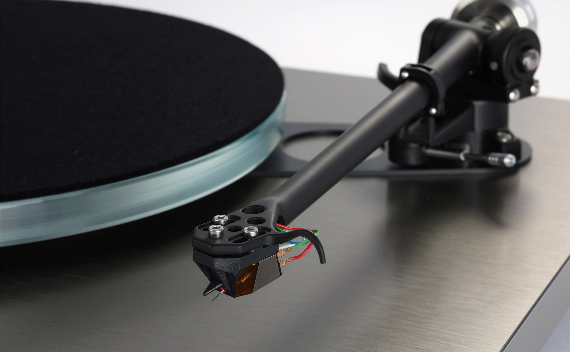 Product Image of the Rega Planar 6 RS Edition
