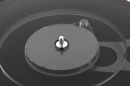 Product Image of a Rega Planar 6 Turntable in Black