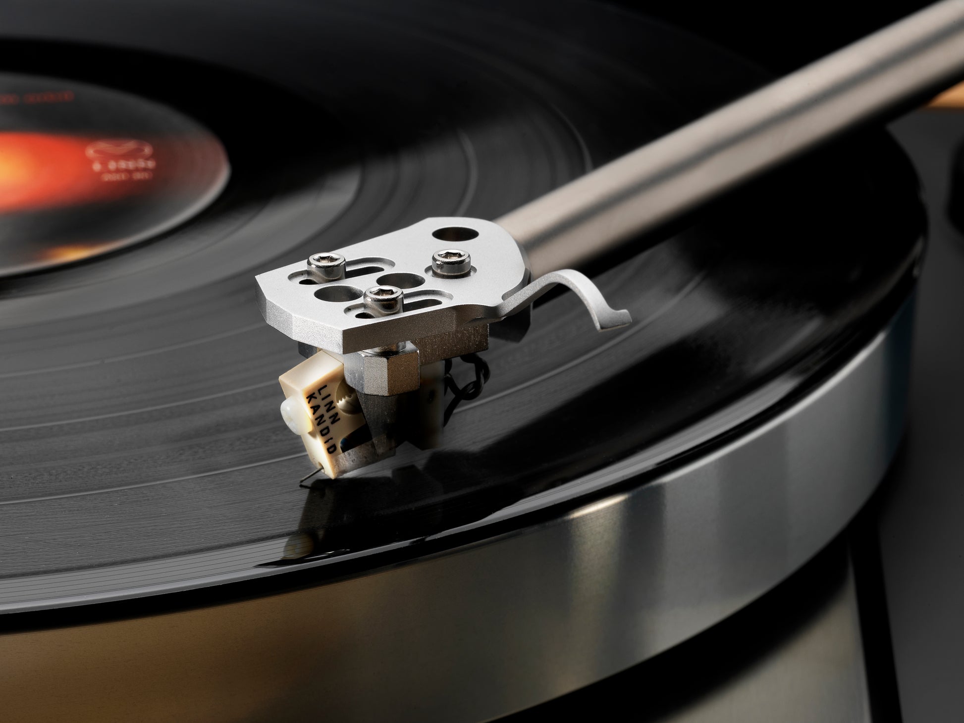 Lifestyle image of the Linn Kandid Moving Coil Cartridge