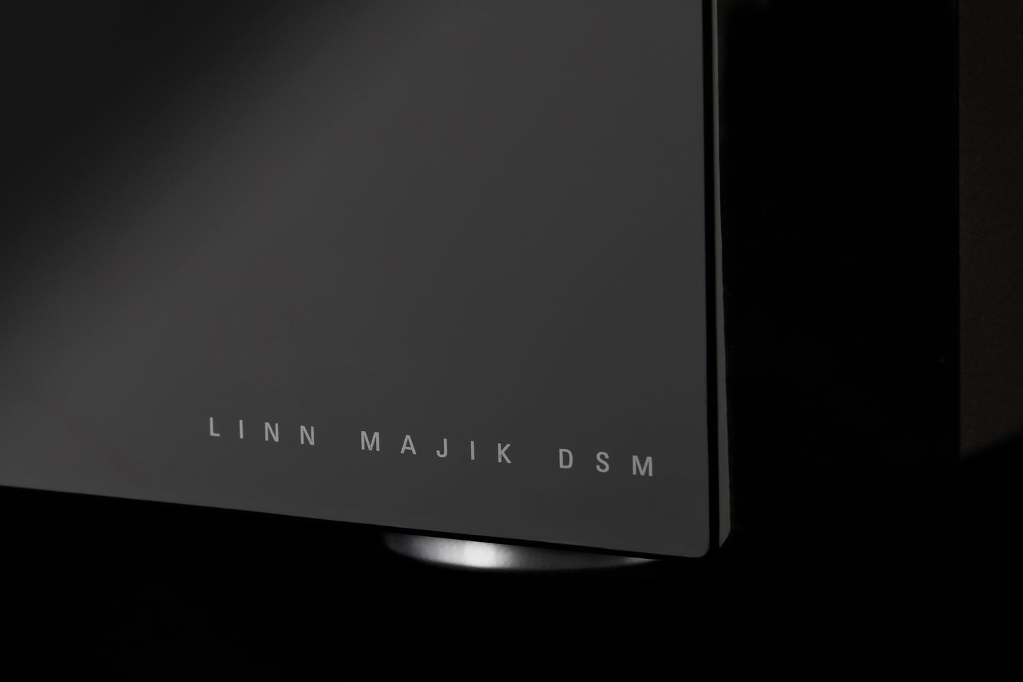 Product Image for the Linn Majik DSM/4 2020 Streamer, Pre amp and power amp