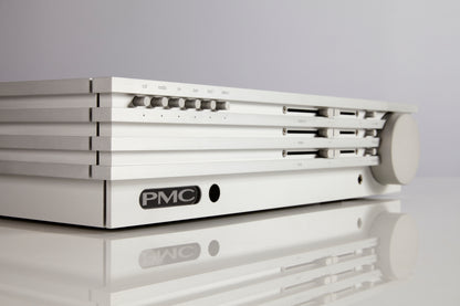 Product Image of the PMC Cor Amplifier in Silver