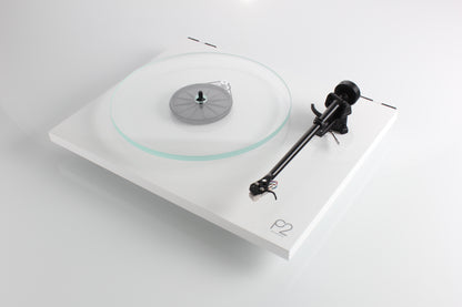 Product image for a Rega Planar 2 turntable in Gloss White finish