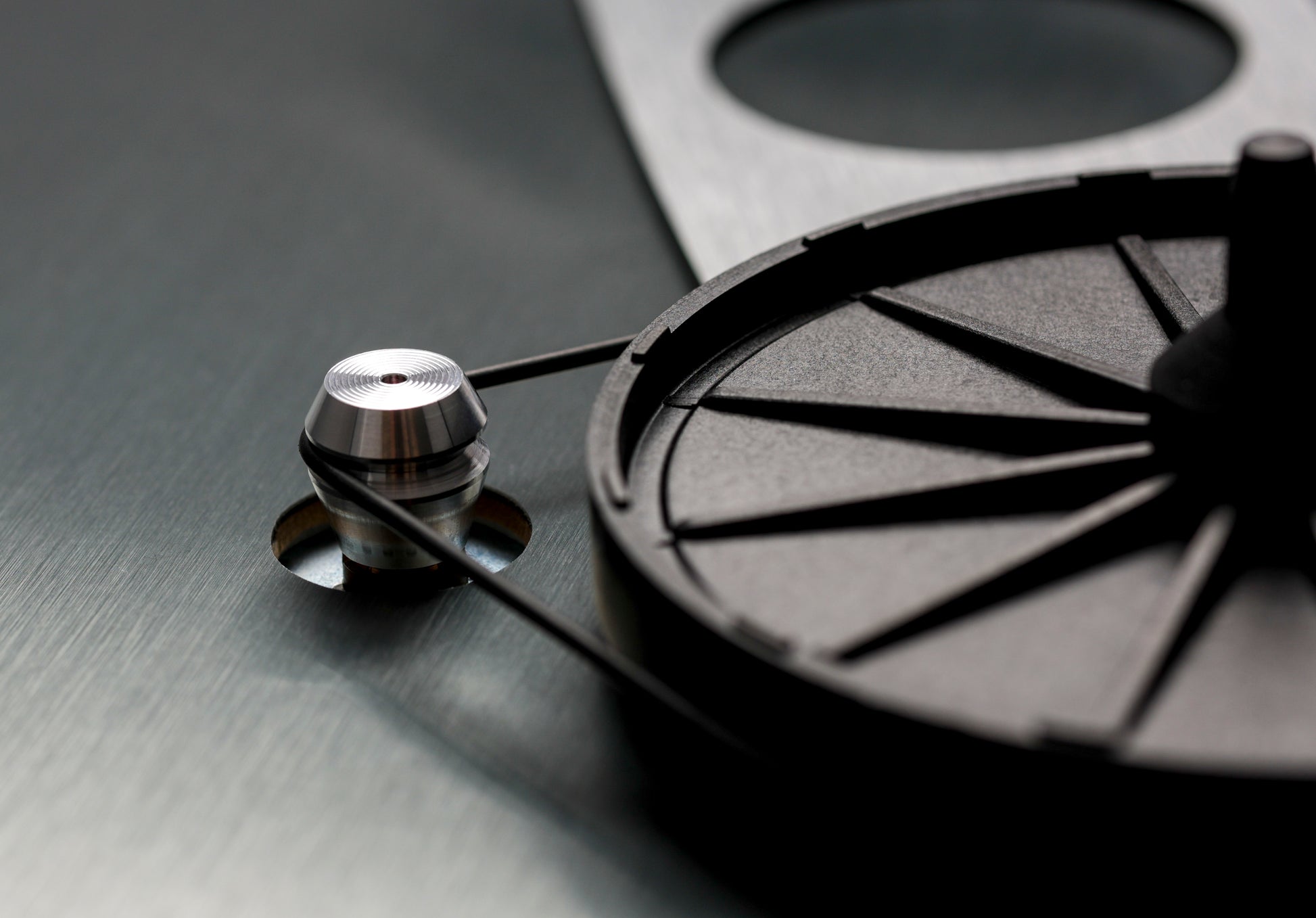 Product image for a Rega Planar 3 RS Edition Turntable